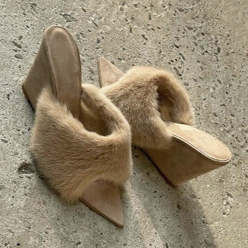 Fluffy Women Slippers Wedges P - Winter Clothing Trends 2025 评论和价格