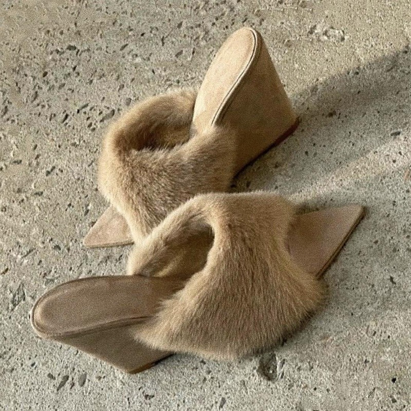 Fluffy Women Slippers Wedges P - Winter Clothing Trends 2025 评论和价格
